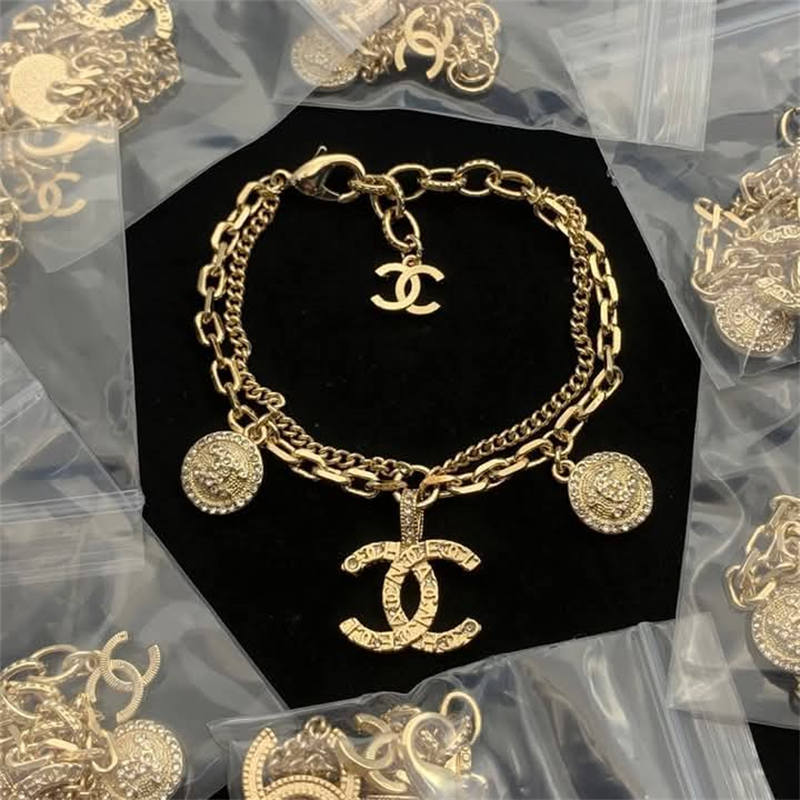Wholesale Fashion High Quality Bracelet CHL YY #A4372 - Image 1