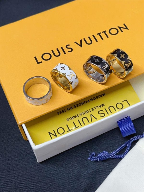 Wholesale Fashion High quality Ring LOV ST #A4387