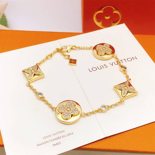 Wholesale High quality Bracelet LOV YX #A4404
