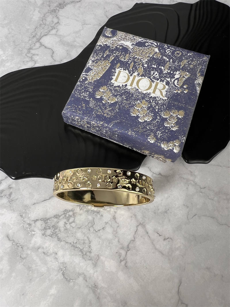 Wholesale Fashion Bracelet DIR MS #A4434 - Image 2