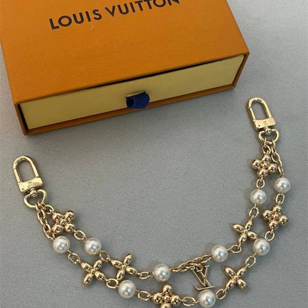 Wholesale Fashionable pendant LOV  #A4442