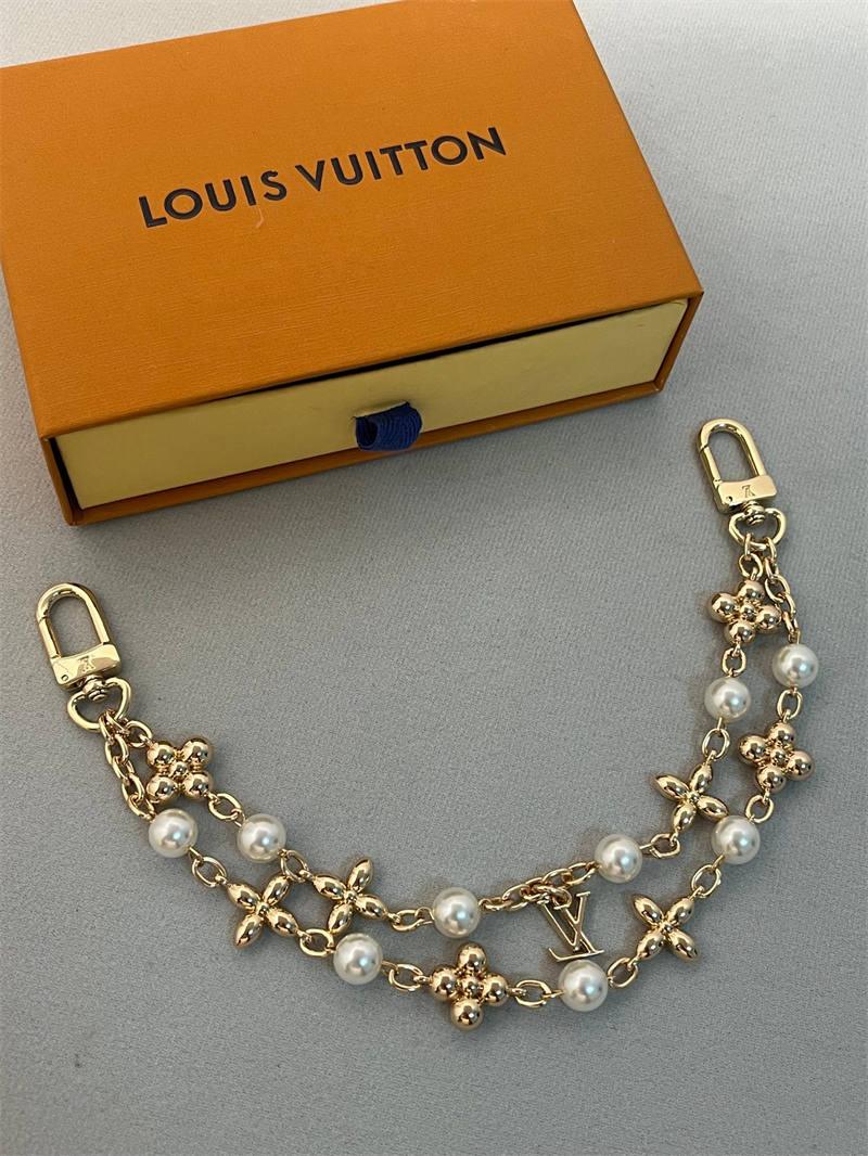 Wholesale Fashionable pendant LOV #A4442