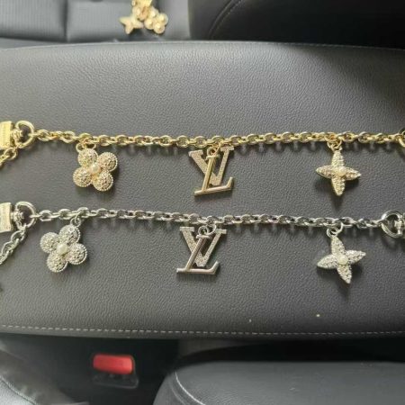 Wholesale Fashionable pendant LOV  BE #A4467