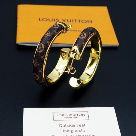 Wholesale High quality Earrings with box LOV YM #A4510 - Image 2