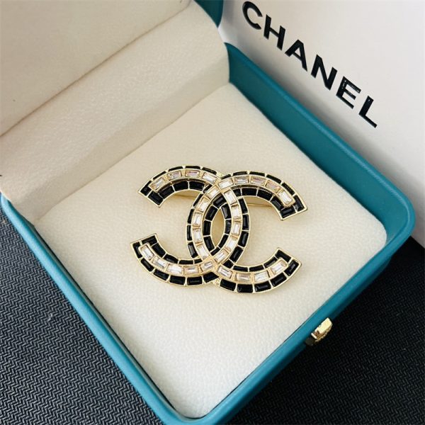 Wholesale Fashion Brooch CHL KE #A5833