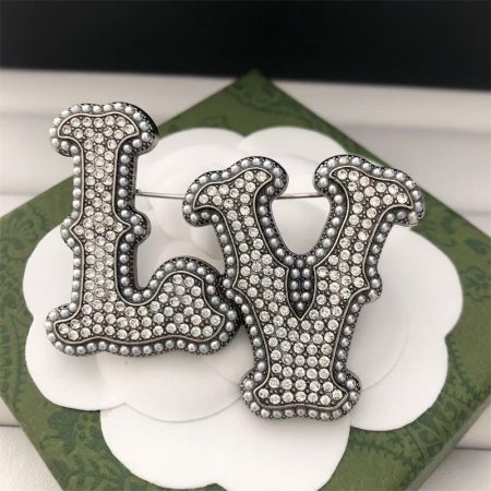 Wholesale Fashion Brooch LOV LHZ #A5908 - Image 3