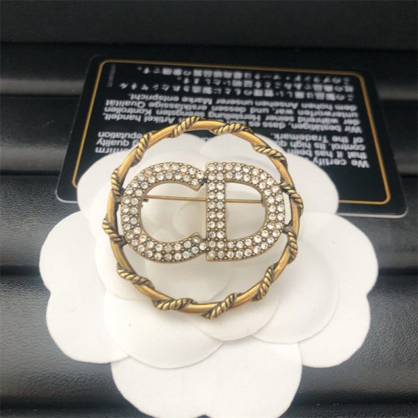 Wholesale Fashion Brooch DIR LHZ #A5921 - Image 2