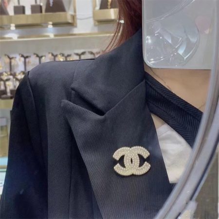 Wholesale Fashion Brooch CHL KE #A5988