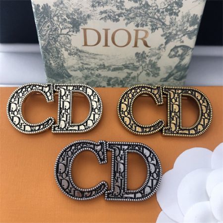 Wholesale Fashion Brooch DIR LHZ #A6042 - Image 2