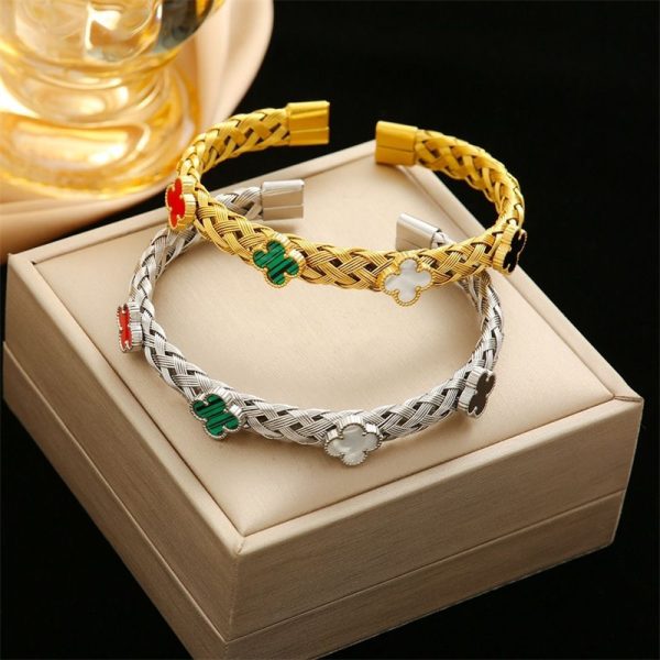 Wholesale Fashion bracelet VAC KE #A6059