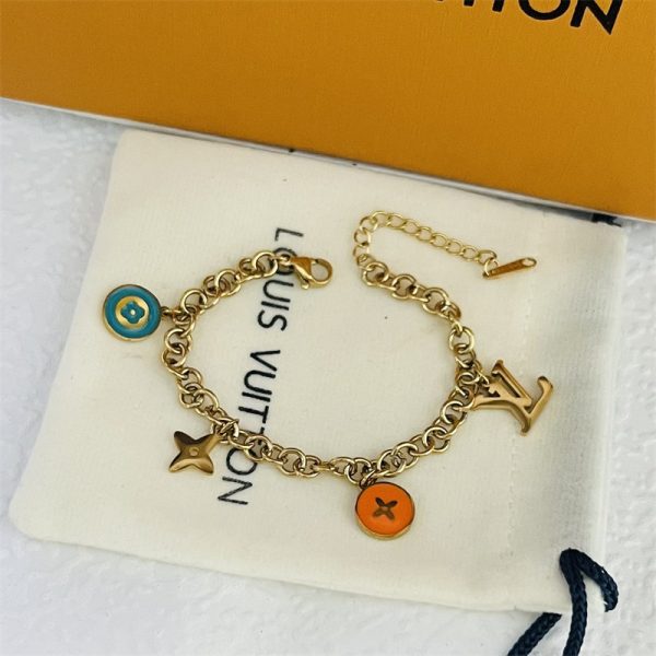 Wholesale Fashion Bracelet LOV KE #A6174