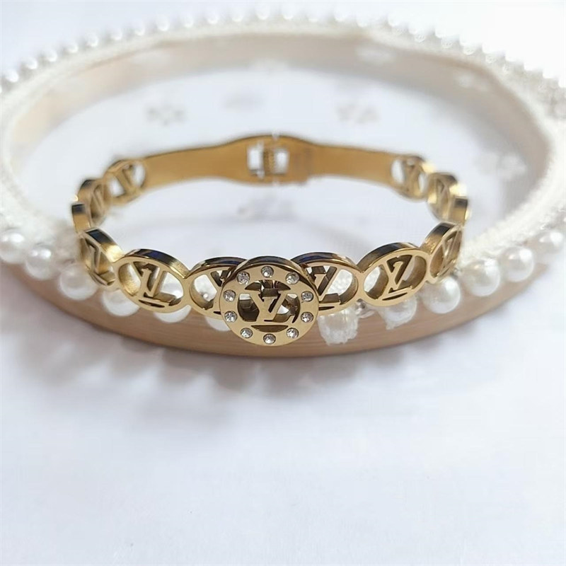 Wholesale Fashion Bracelet LOV TG  #A6255 - Image 1