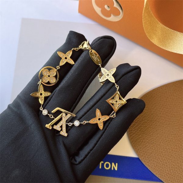 Wholesale Fashion Bracelet LOV LE #A6269