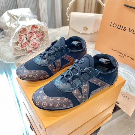 High quality sneaker for women with box size:5-9 free shipping LOV SY #C0009 - Image 4