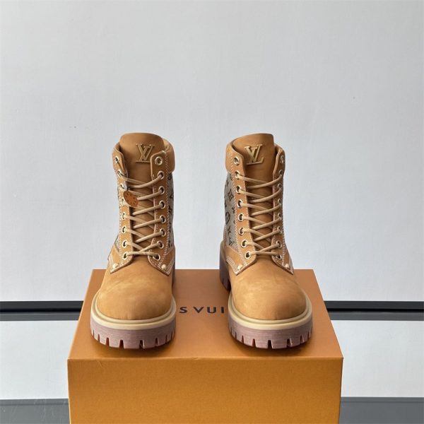 Top quality boot for men size:7-11 with box free shipping LOV #29235