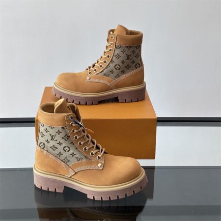 Top quality boot for men size:7-11 with box free shipping LOV #29235