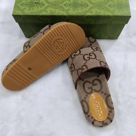 High quality slippers size:5-12 with box GUI #C0032 - Image 5