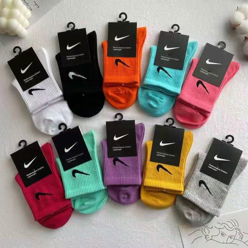 Wholesale Socks NIK #C0037 - Image 1