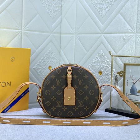 High quality YB shoulder bag size:22*20*8cm LOV CS #C0089