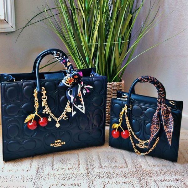 Wholesale tote bag with chain(No Scarf) size:25/35cm COH PH #C0094