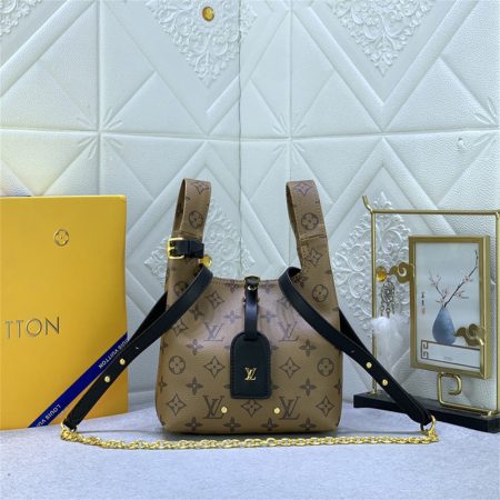 High quality shoulder bag size:17*17*7cm LOV JW #C0111 - Image 2
