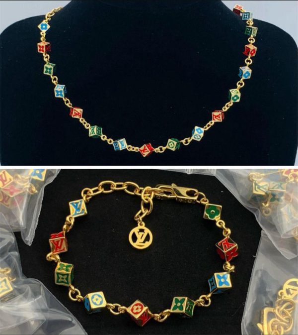 High quality Necklace and Bracelet Set LOV YY #C0115