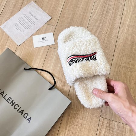 High quality fuzzy plush slipper(NO box) size:5-11 BAA SY #C0123 - Image 2
