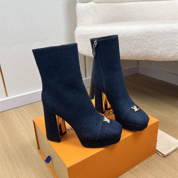 High quality Boot size:5-10 with box free shipping LOV #C0151