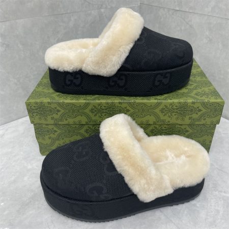 High quality fuzzy slipper for women size:5-11 with box GUI ALS #C0261 - Image 4