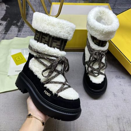 High quality fuzzy boot for women size:5-11 with box free shipping FEI #C0262 - Image 2