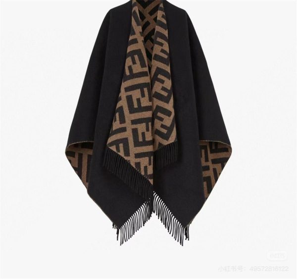 High quality cape FEI #C0271