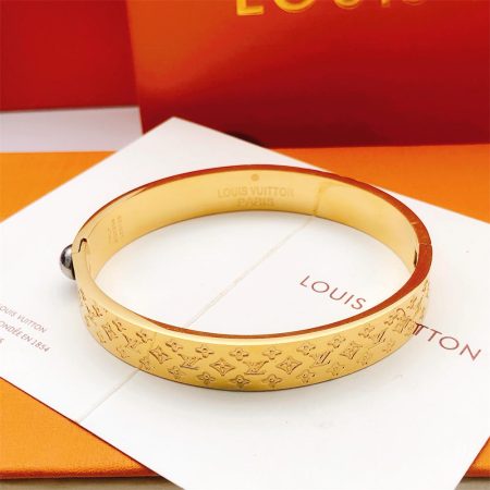 Wholesale High quality Bracelet LOV YM #C0338