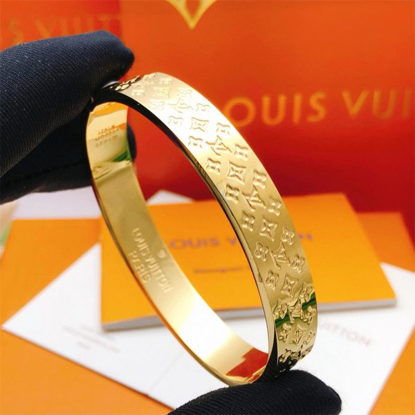 Wholesale High quality Bracelet LOV YM #C0338