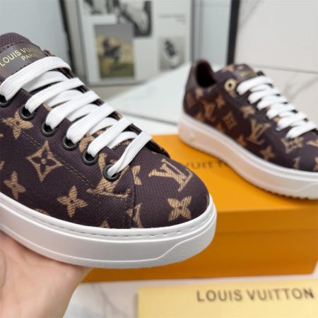 High quality sneaker size:5-11 with box free shipping LOV #C0339 - Image 2