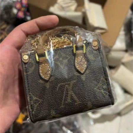 Wholesale mini lipstick bag LOV GJT #C0359