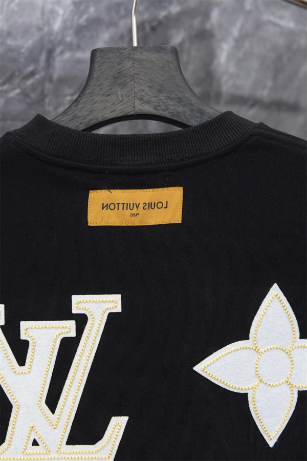 High quality full Sleeve T-shirt size:S-XL LOV #C0372