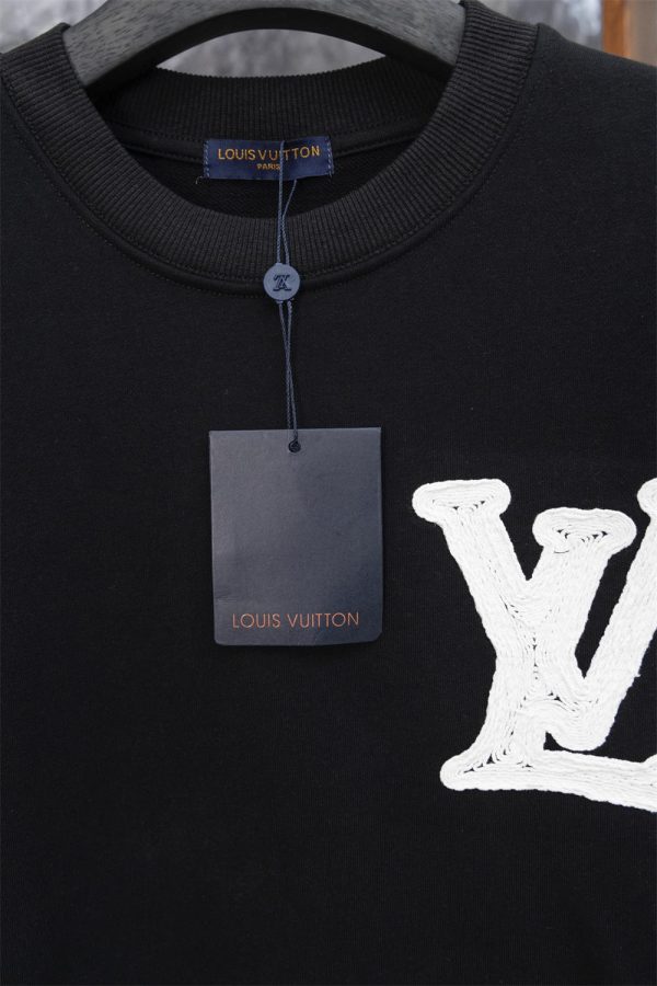 High quality full Sleeve T-shirt size:S-XL LOV #C0372