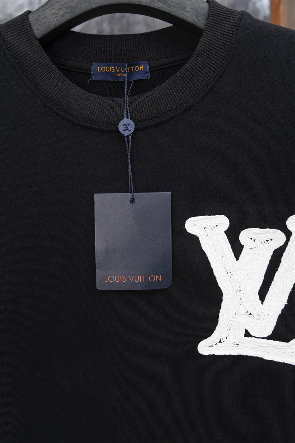 High quality full Sleeve T-shirt size:S-XL LOV #C0372 - Image 3