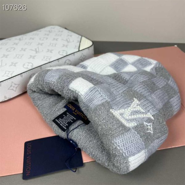 Wholesale high quality beanie hat LOV TM #C0373