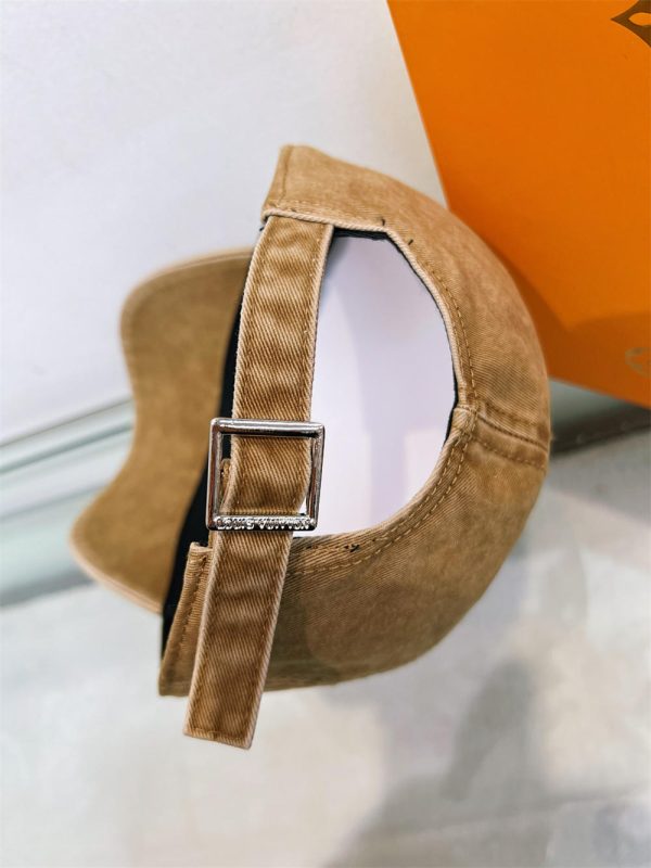 Wholesale hat baseball cap LOV TM #C0386