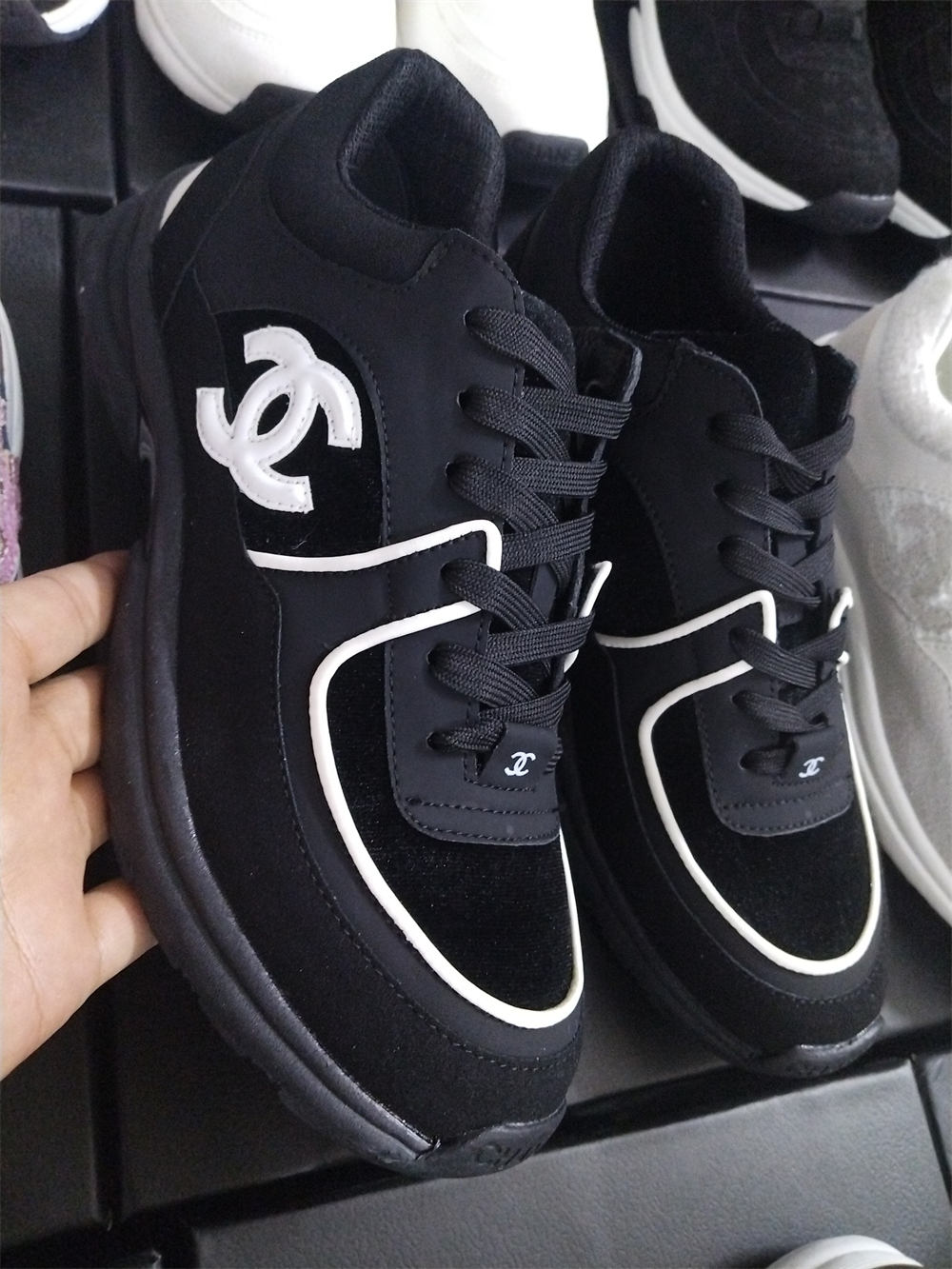 High quality sneaker for women with box size:5-11 free shipping CHL HS #C0409 - Image 3