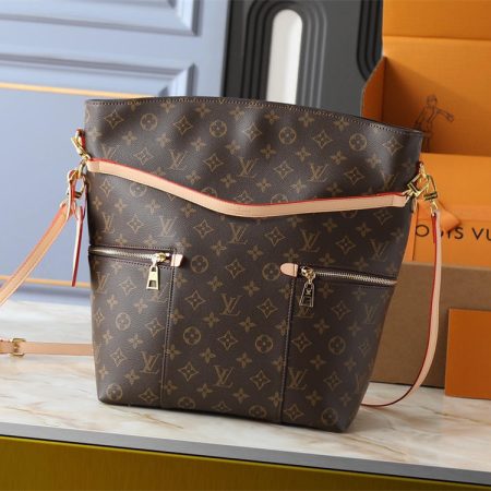 High quality Tote bag size:35*42*13cm LOV #C0415