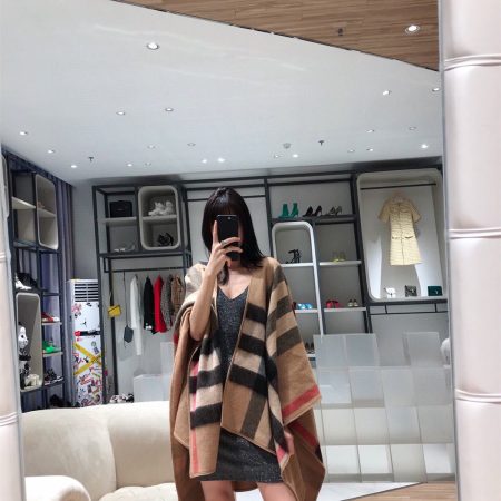 High quality cape BUY #C0417 - Image 5