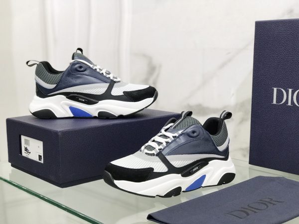 High quality sneaker with box size:5-12 free shipping DIR #C0419