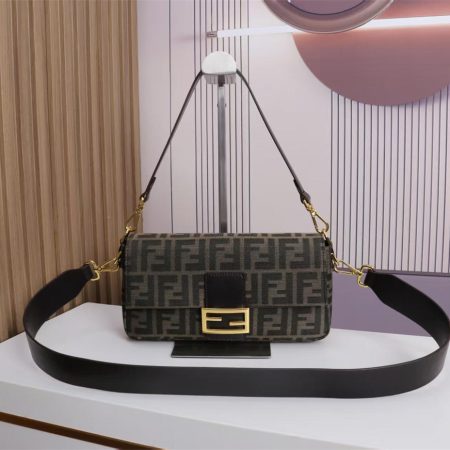 High quality shoulder bag size:26*13*6cm FEI #C0423