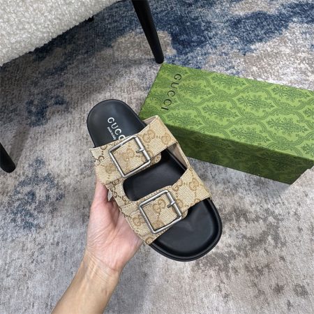 High quality slippers size:5-10 with box GUI SY #C0436 - Image 2