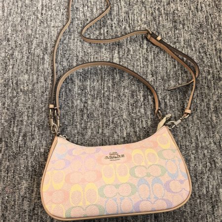 High quality shoulder bag size:24*16*7cm COH #C0455 - Image 2