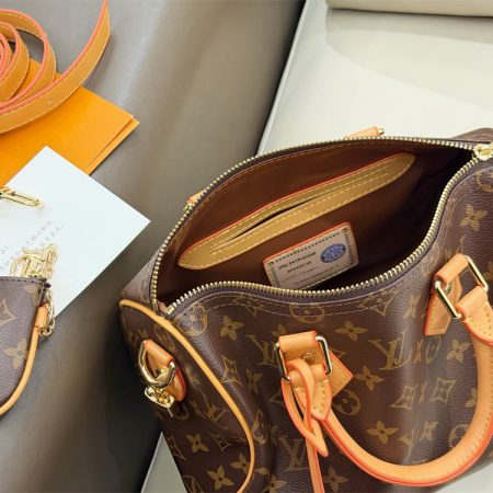 Wholesale combination bag set LOV #C0466 - Image 4