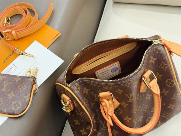 Wholesale combination bag set LOV #C0466