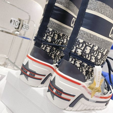 High quality snow boots size:5-10 with box free shipping DIR #C0469 - Image 4
